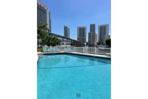 2500  Diana Dr   114, Hallandale Beach, FL 33009 Sold 04/26/24
