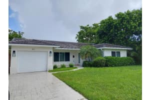 861 NW 7th St, Boca Raton, FL 33486 Sold 10/17/23