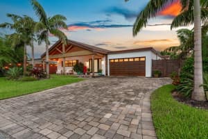 2200 NE 16th Ct, Fort Lauderdale, FL 33305 Sold 10/06/23