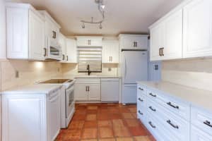 9013 Vineyard Lake Dr 9013, Plantation, FL 33324 Sold 12/06/23