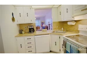 2571 Aragon Blvd 321, Sunrise, FL 33322 Sold 10/18/23