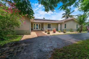 4115 SW 5TH ST, Plantation, FL 33317 Sold 01/25/24