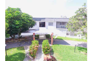 6505 Winfield Blvd B-39, Margate, FL 33063 Sold 09/27/23