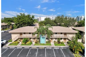 2915 NE 8th Ter 201, Wilton Manors, FL 33334 Sold 02/28/24