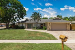 1499 SW 1st St, Boca Raton, FL 33486 Sold 11/02/23