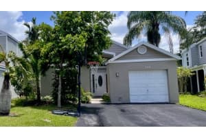270 SW 159th Ave, Sunrise, FL 33326 Sold 09/29/23