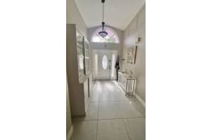 270 SW 159th Ave, Sunrise, FL 33326 Sold 09/29/23