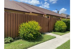 172 Springdale Cir 17-B, Palm Springs, FL 33461 Sold 09/27/23