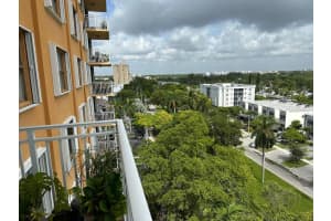 2450 NE 135th St 810, Miami, FL 33181 Sold 08/19/24