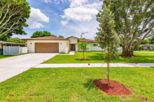 675 Coral Way, Delray Beach, FL 33445 Sold 01/04/24