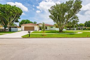 675 Coral Way, Delray Beach, FL 33445 Sold 01/04/24