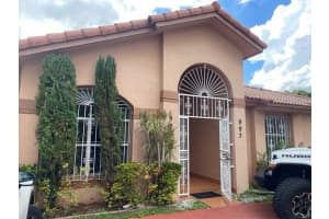 993 NW 123rd Ct, Miami, FL 33182 Sold 10/06/23