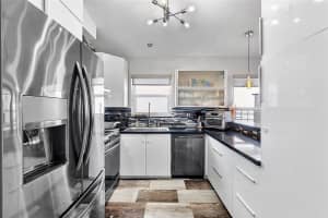 7547 NW 2nd Ct, Plantation, FL 33317 Sold 09/21/23