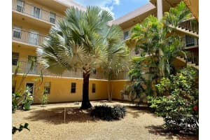 2811 Somerset Dr 311, Lauderdale Lakes, FL 33311 Sold 09/15/23
