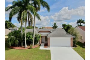 9846 Goldenrod Dr, Boynton Beach, FL 33437 Sold 09/15/23