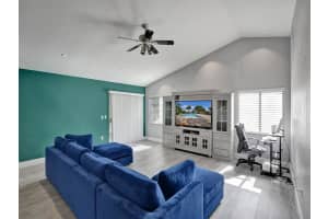 9846 Goldenrod Dr, Boynton Beach, FL 33437 Sold 09/15/23