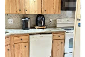 1100 SW 12th St 101, Fort Lauderdale, FL 33315 Sold 12/22/23