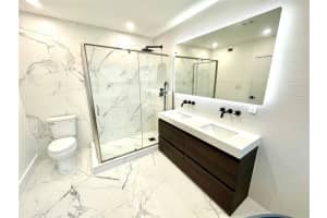 1215 E Broward Blvd, Fort Lauderdale, FL 33301 - MLS#F10395561