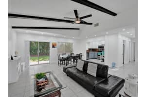 10742 La Placida Dr B-4, Coral Springs, FL 33065 Sold 09/29/23