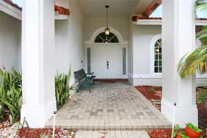 10026 NW 56th Ct, Coral Springs, FL 33076 Sold 09/29/23