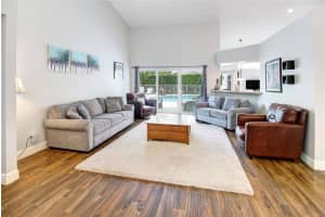 10026 NW 56th Ct, Coral Springs, FL 33076 Sold 09/29/23