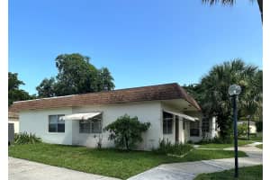 2000 SW Natura Blvd C, Deerfield Beach, FL 33441 Sold 09/18/23