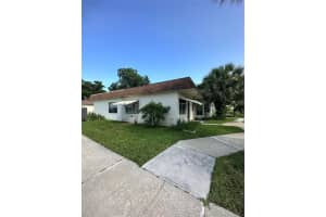 2000 SW Natura Blvd C, Deerfield Beach, FL 33441 Sold 09/18/23