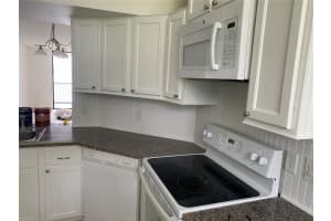 116 LAKE EMERALD DR 201, Oakland Park, FL 33309 Sold 07/25/24