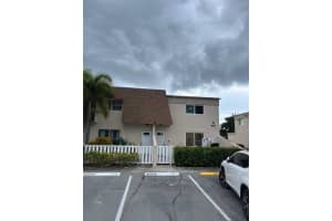 1051 NW 80th Ter I, Margate, FL 33063 Sold 09/20/23