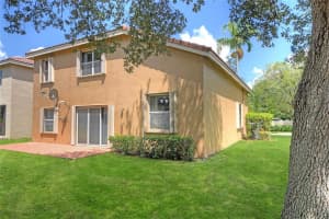 11510 NW 6th Pl, Coral Springs, FL 33071 Sold 09/28/23