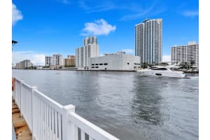 600 Parkview Dr 528, Hallandale Beach, FL 33009 Sold 11/30/23