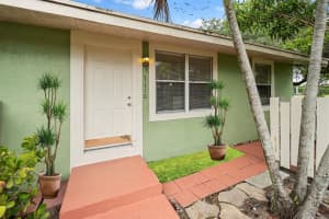 7220 Southgate Blvd 7220, Tamarac, FL 33321 Sold 10/18/23