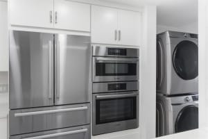 2920 NE 8th Ter 205, Oakland Park, FL 33334 Sold 10/11/23