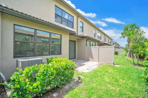 8185 Cinch Way 8185, Lake Worth, FL 33467 Sold 07/24/24