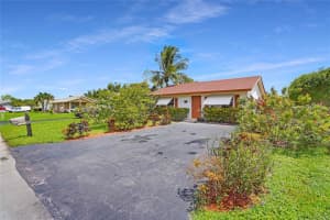 9706 NW 70th Ct, Tamarac, FL 33321 Sold 09/29/23