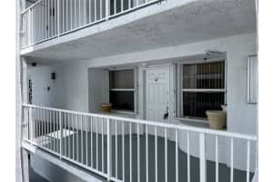 3901 S Flagler Dr 902, West Palm Beach, FL 33405 Sold 12/07/23