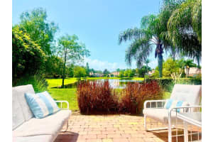 5625 Dominica St, Vero Beach, FL 32967 Sold 11/14/23