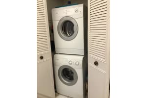 260 NW 76th Ave 206, Margate, FL 33063 Sold 01/31/24