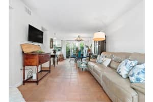 5101 E 122nd Ter, Cooper City, FL 33330 Sold 09/28/23
