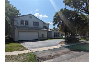 1026 NW 132nd Ave, Sunrise, FL 33323 Sold 10/02/23