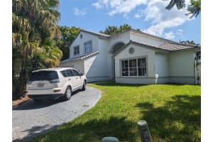 1026 NW 132nd Ave, Sunrise, FL 33323 Sold 10/02/23