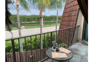 8574 Boca Rio Dr, Boca Raton, FL 33433 Sold 10/12/23