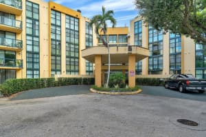 11800 SW 18th St 408, Miami, FL 33175 Sold 10/17/23
