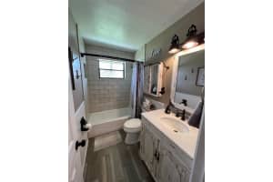 5643 SW 57th Pl, Davie, FL 33314, Sold 11/15/23