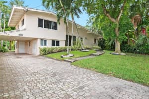 2648 Okeechobee Ln, Fort Lauderdale, FL 33312 Sold 11/13/23
