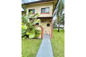 4625 NW 90th Ave 4625, Sunrise, FL 33351 Sold 11/09/23