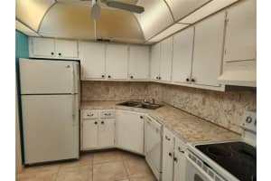 639 W Oakland Park Blvd 201-D, Oakland Park, FL 33311 Sold 01/26/24