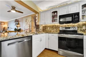 113 Lake Emerald Dr 407, Oakland Park, FL 33309 Sold 05/31/24