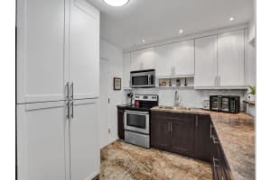 4740 NW 21st St 212, Lauderhill, FL 33313 Sold 12/07/23