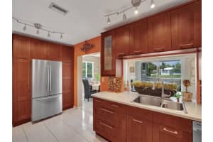 8407 NW 58th Pl, Tamarac, FL 33321 Sold 10/25/23